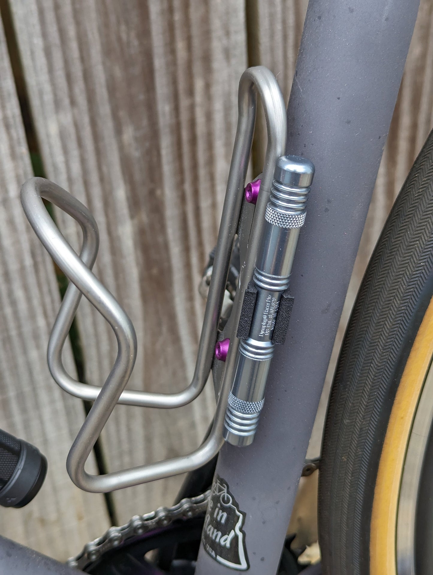 Bottle Cage Mount for Dynaplug Racer Pro / Racer Carbon / Micro Racer |