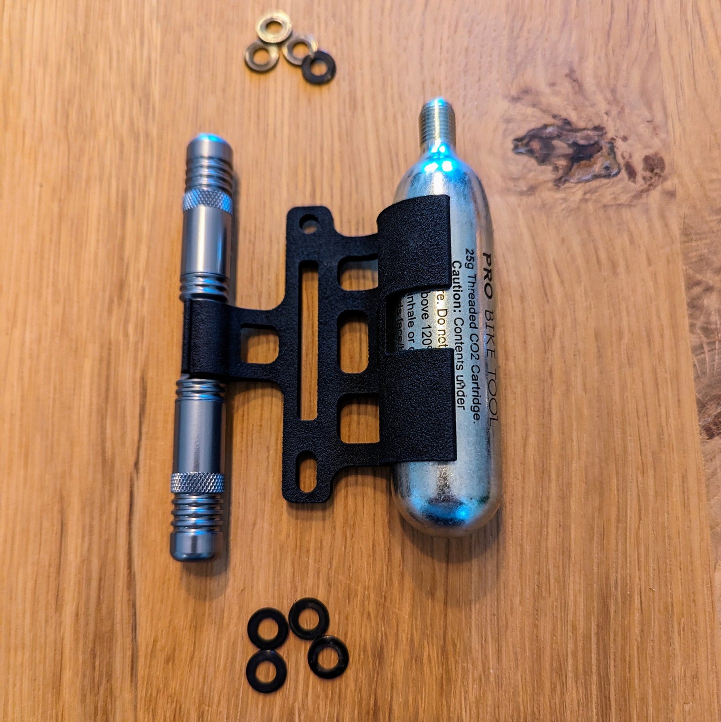 Bottle Cage Mount for Dynaplug Racer Pro / Racer Carbon / Micro Racer and CO2 cartridges |