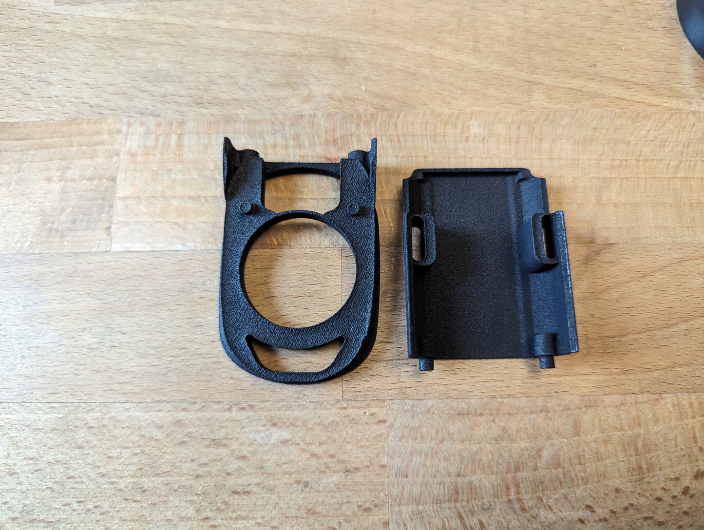 SMR Stem Low-Stack Hose Guide |
