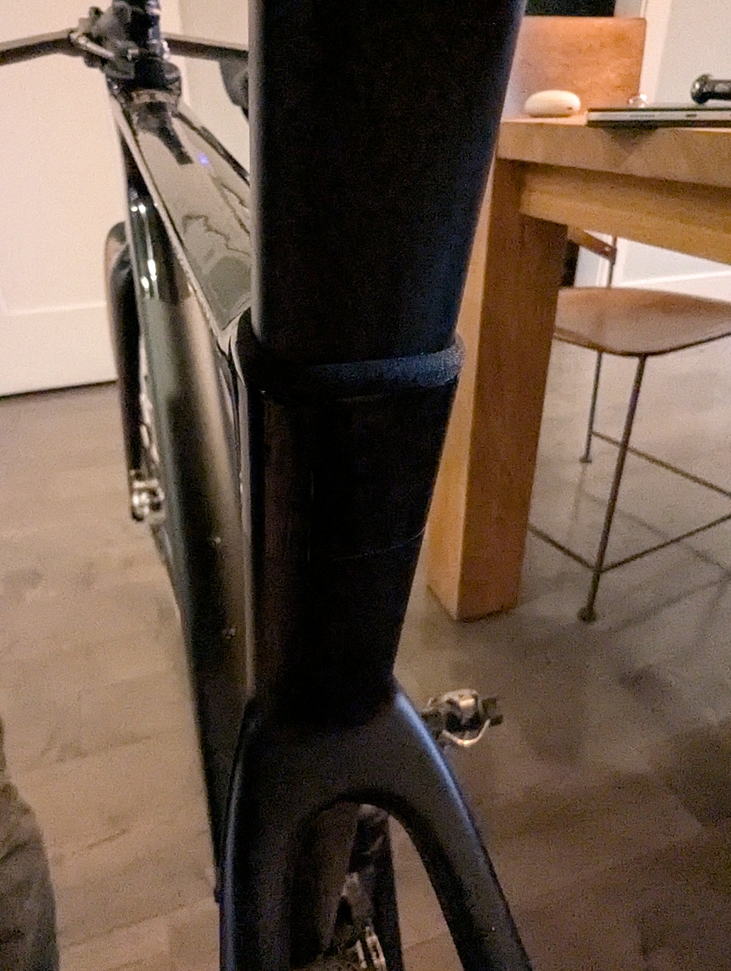 LTK-266-D-SL Seat-post Wedge Cover